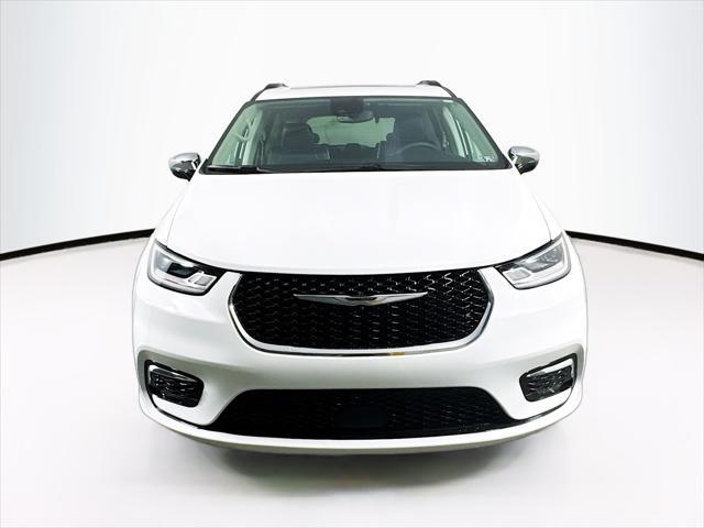 used 2023 Chrysler Pacifica car, priced at $31,121