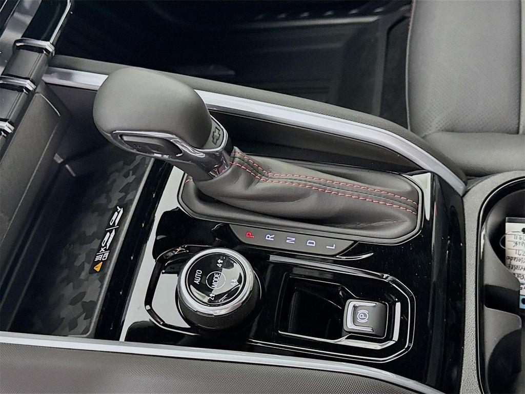 new 2026 Chevrolet Colorado car, priced at $51,045