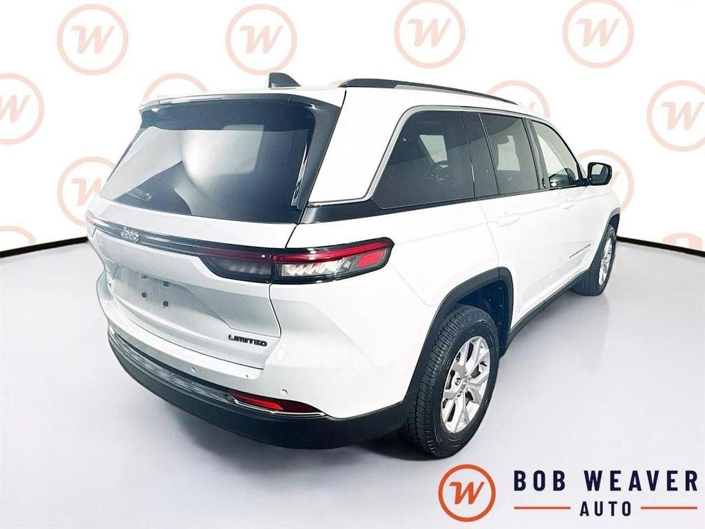 used 2022 Jeep Grand Cherokee car, priced at $29,216