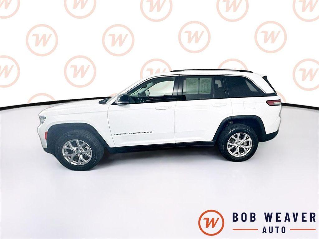 used 2022 Jeep Grand Cherokee car, priced at $31,995