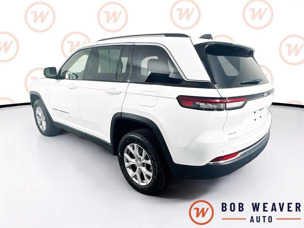 used 2022 Jeep Grand Cherokee car, priced at $29,216