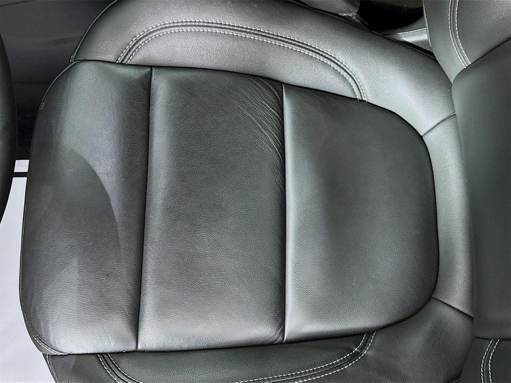 used 2023 Chevrolet Traverse car, priced at $30,333