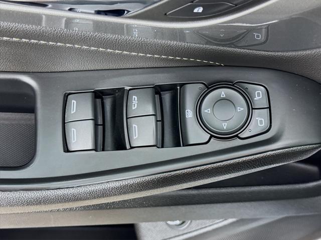used 2023 Chevrolet Traverse car, priced at $31,837