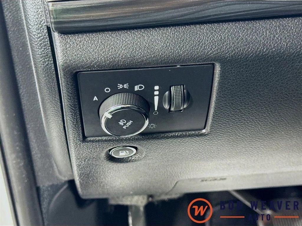 used 2020 Jeep Grand Cherokee car, priced at $22,563