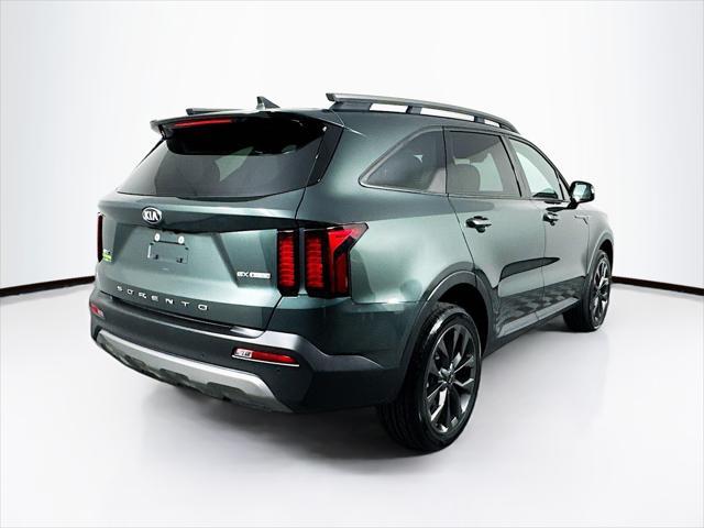 used 2021 Kia Sorento car, priced at $28,362