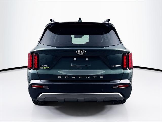 used 2021 Kia Sorento car, priced at $28,362