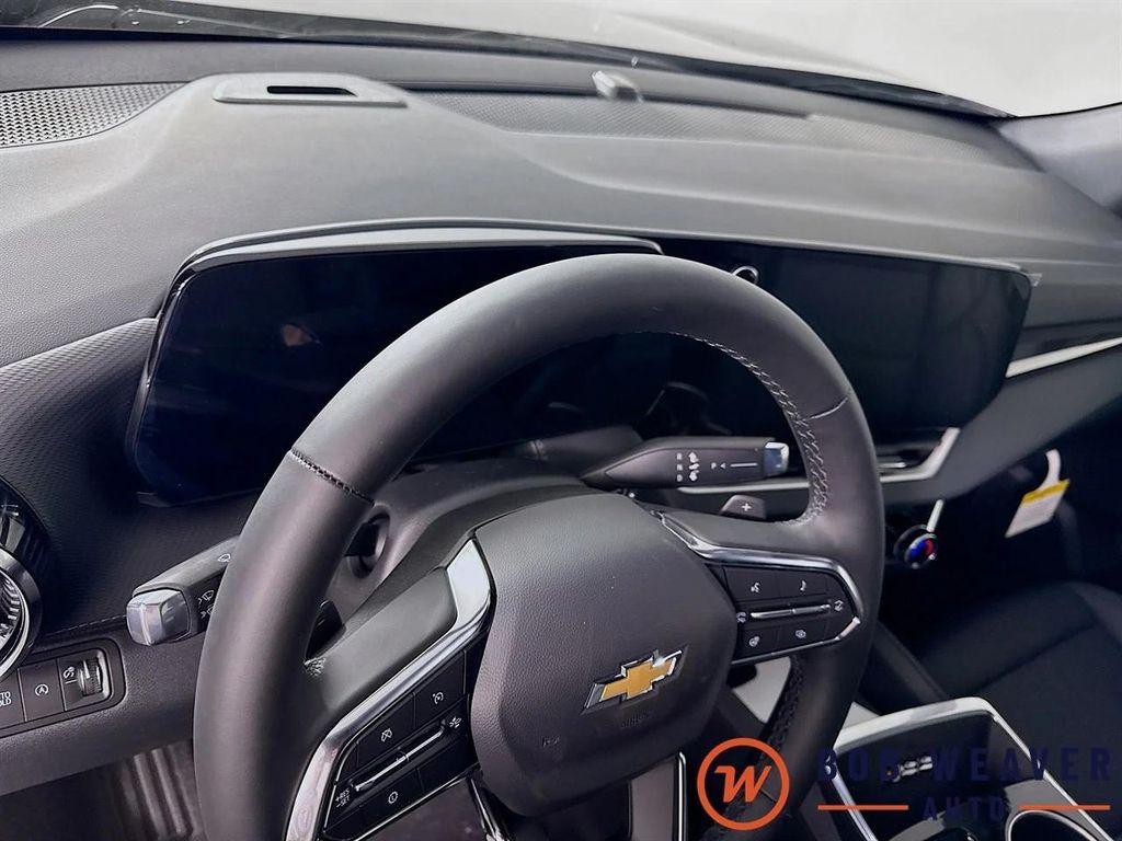 new 2026 Chevrolet Equinox car, priced at $33,773