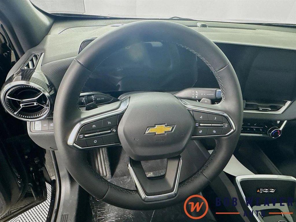 new 2026 Chevrolet Equinox car, priced at $33,773