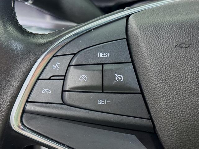 used 2022 Cadillac XT5 car, priced at $29,949