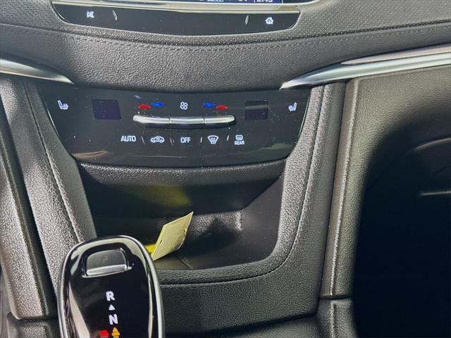 used 2022 Cadillac XT5 car, priced at $29,949