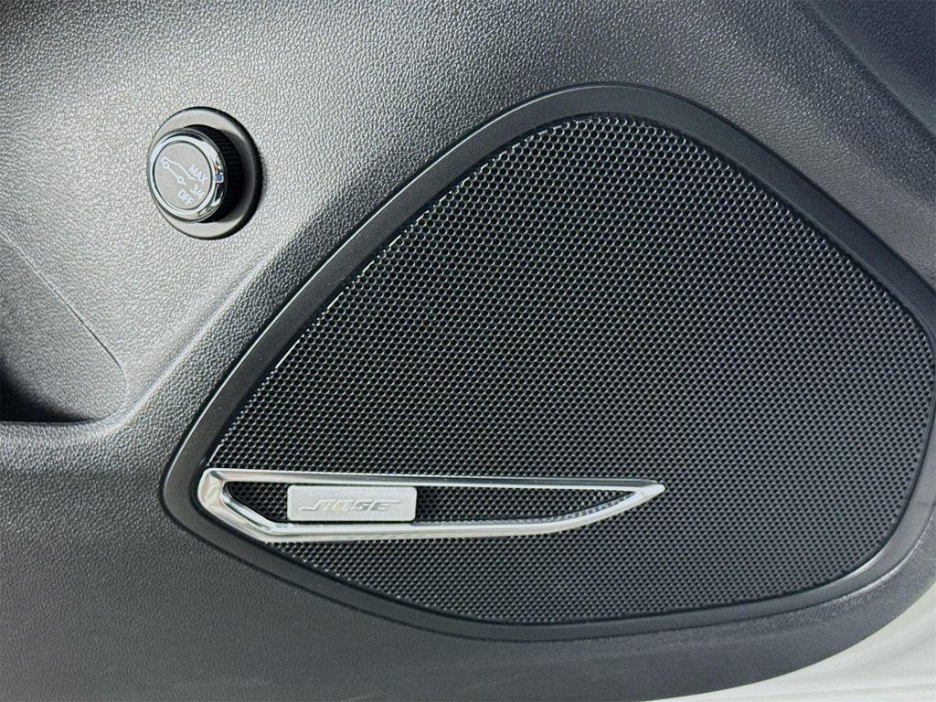 used 2025 Buick Envision car, priced at $36,604