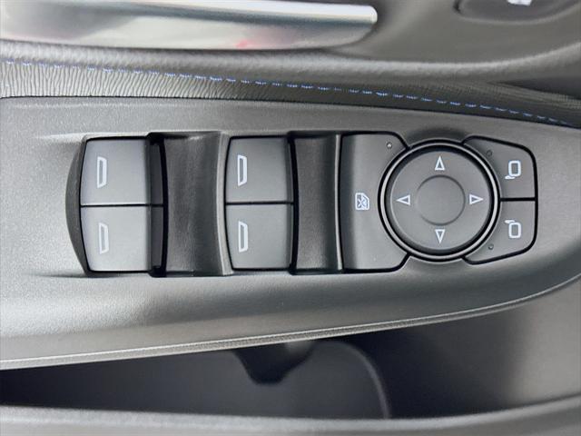 used 2025 Buick Envista car, priced at $36,437