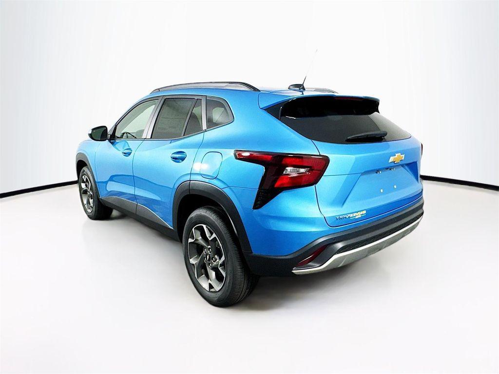 new 2025 Chevrolet Trax car, priced at $27,080