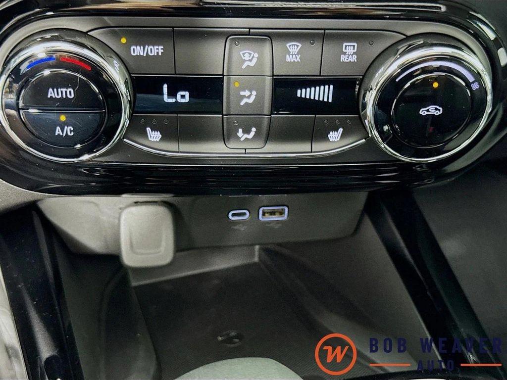 new 2025 Chevrolet Trax car, priced at $25,995