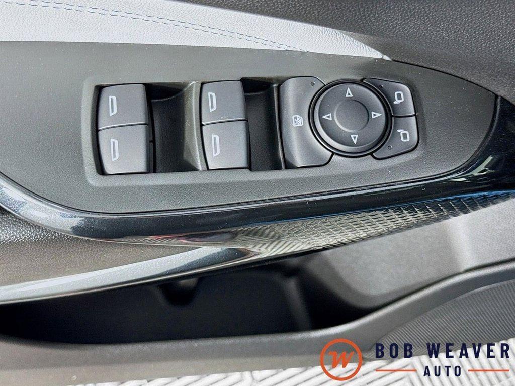 new 2025 Chevrolet Trax car, priced at $25,995