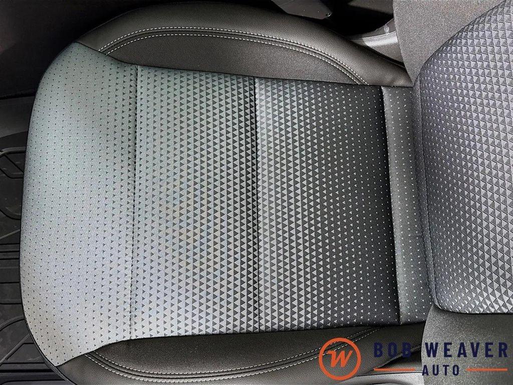 new 2025 Chevrolet Trax car, priced at $25,995