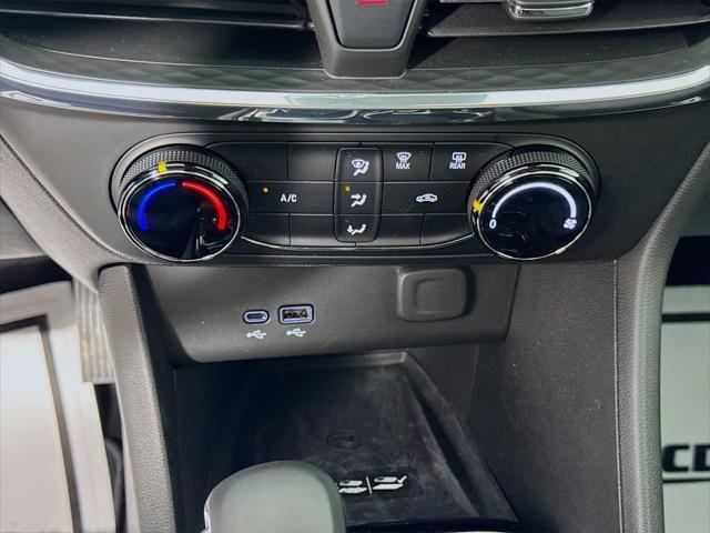 used 2025 Buick Encore GX car, priced at $37,226