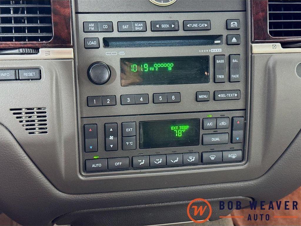 used 2011 Lincoln Town Car car, priced at $12,888