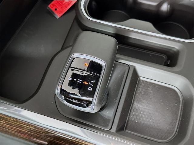 new 2025 GMC Sierra 1500 car, priced at $66,750