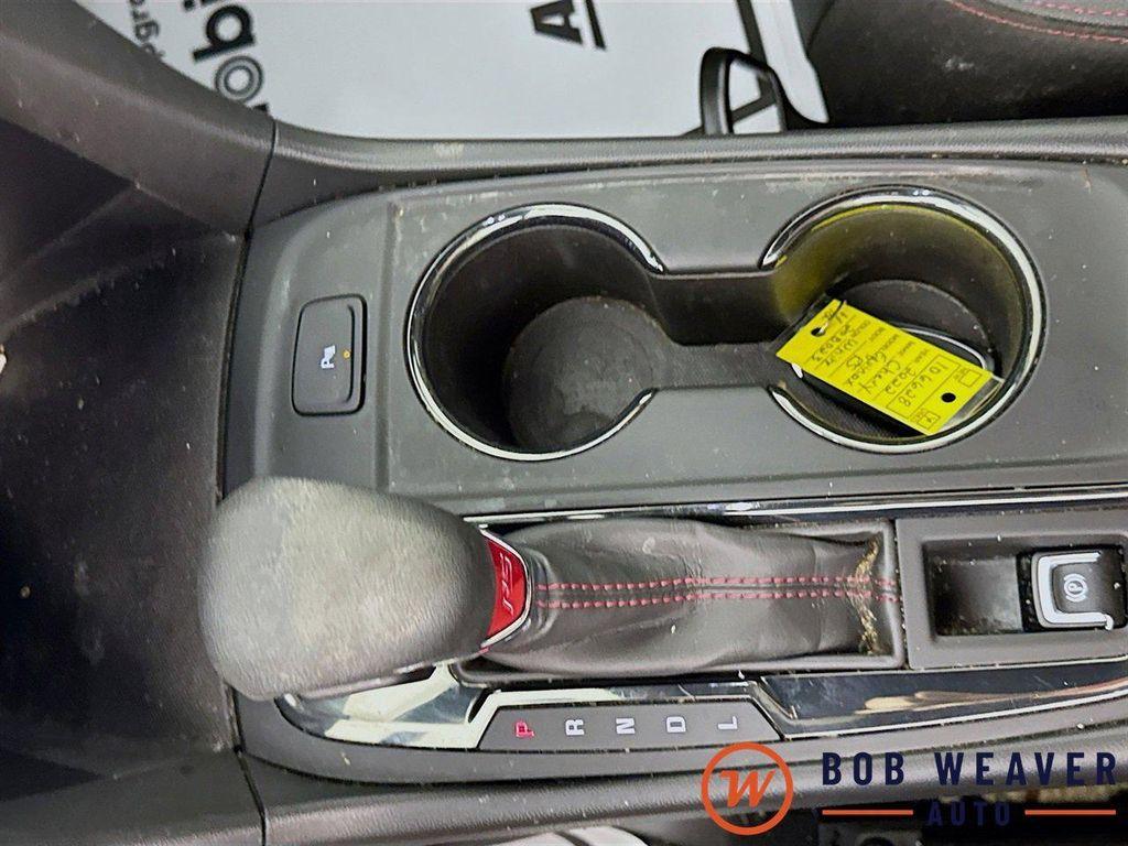 used 2022 Chevrolet Equinox car, priced at $24,884