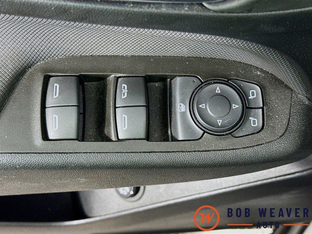 used 2022 Chevrolet Equinox car, priced at $24,884