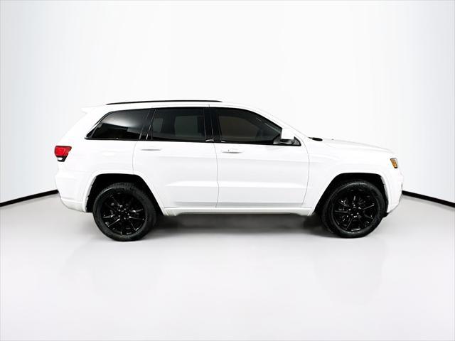 used 2022 Jeep Grand Cherokee car, priced at $28,229