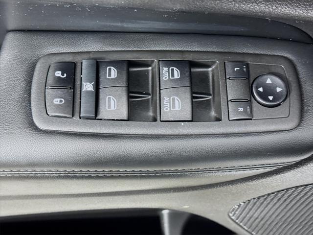 used 2022 Jeep Grand Cherokee car, priced at $28,229
