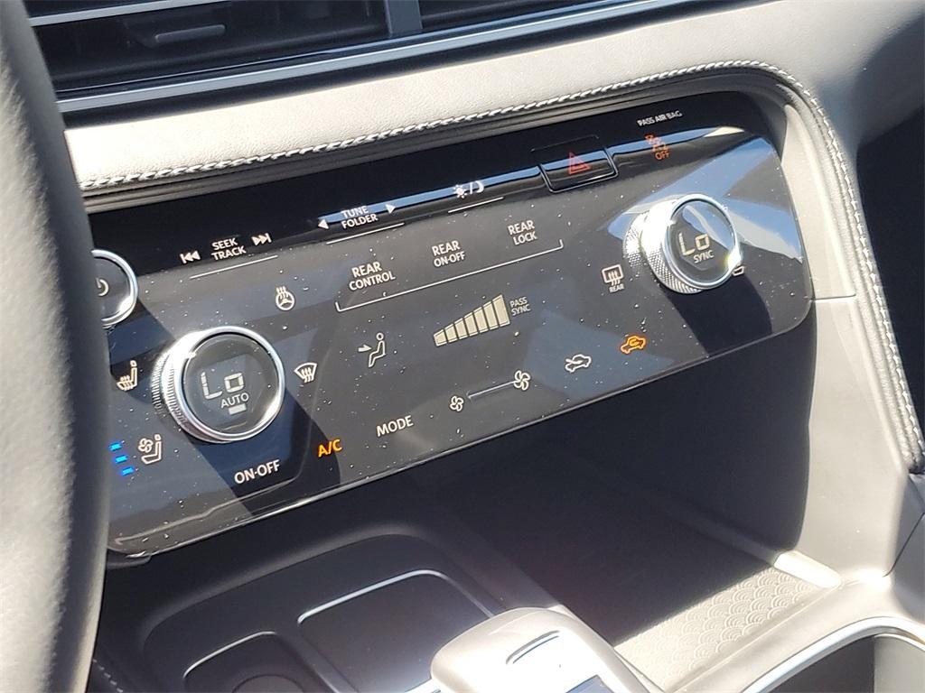 used 2025 INFINITI QX60 car, priced at $48,000