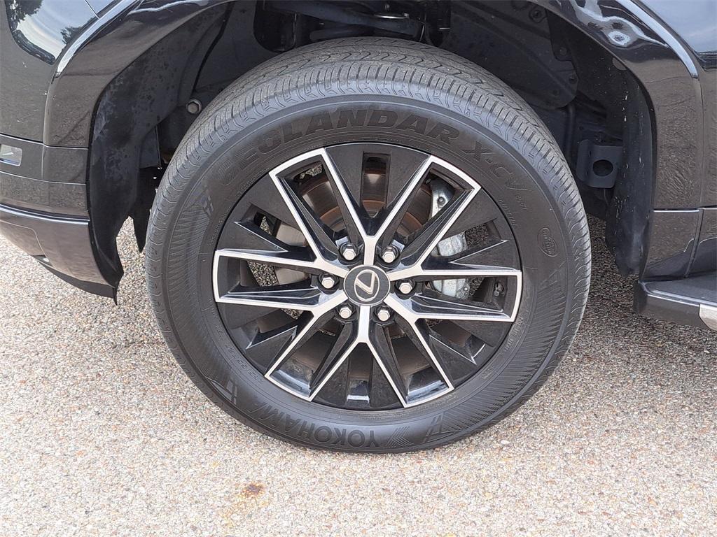 used 2024 Lexus GX 550 car, priced at $73,500