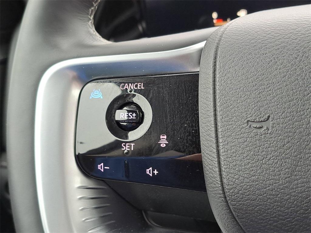 used 2025 INFINITI QX80 car, priced at $73,000