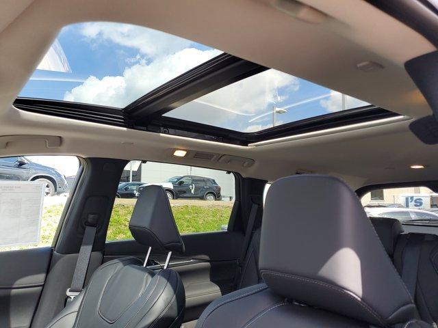 new 2025 INFINITI QX60 car, priced at $58,502