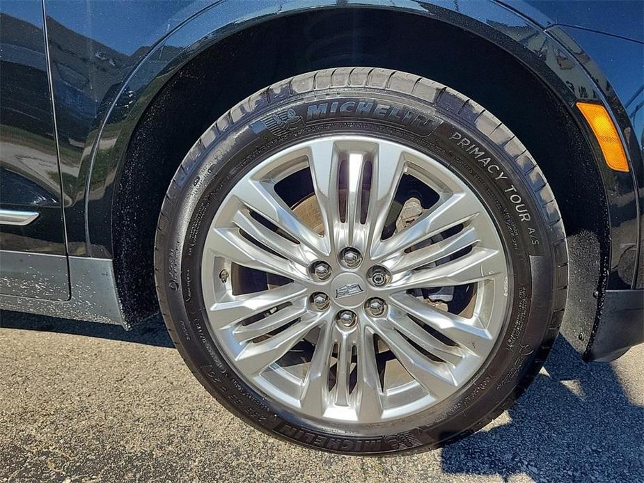 used 2019 Cadillac XT5 car, priced at $20,445