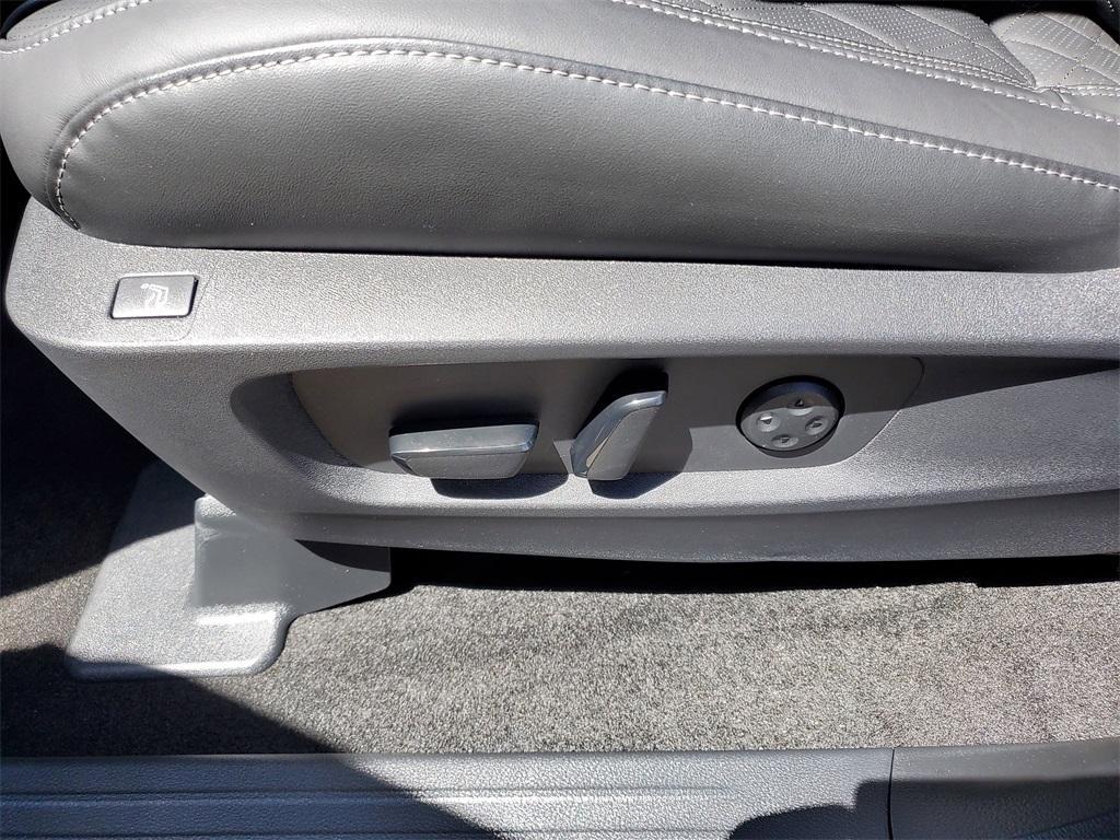used 2025 INFINITI QX60 car, priced at $65,783