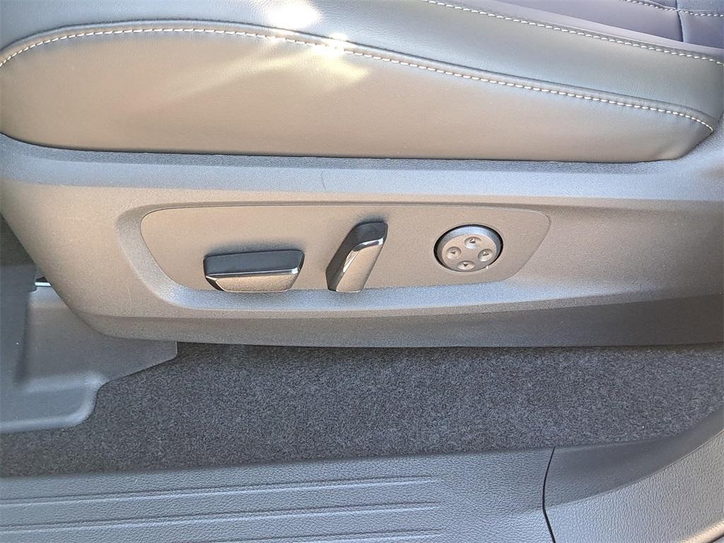 new 2026 INFINITI QX60 car, priced at $57,943