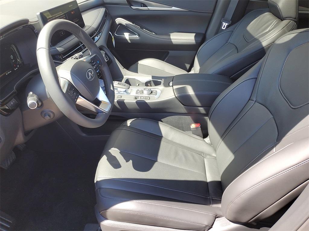 new 2025 INFINITI QX60 car, priced at $57,674
