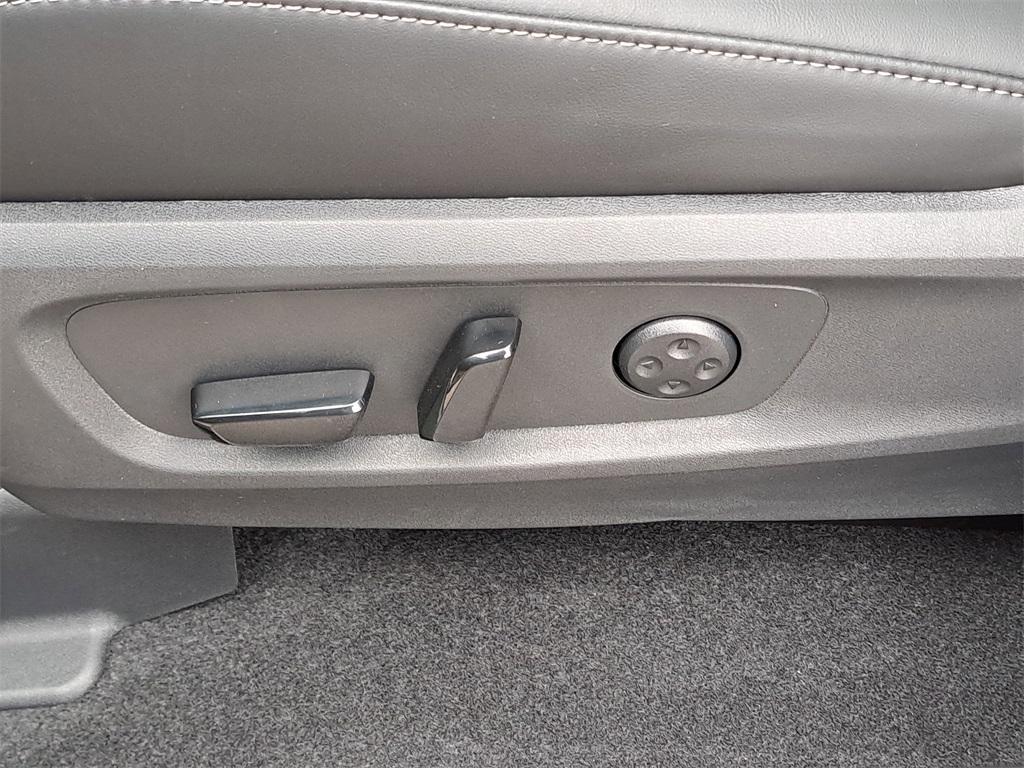 new 2026 INFINITI QX60 car, priced at $55,404