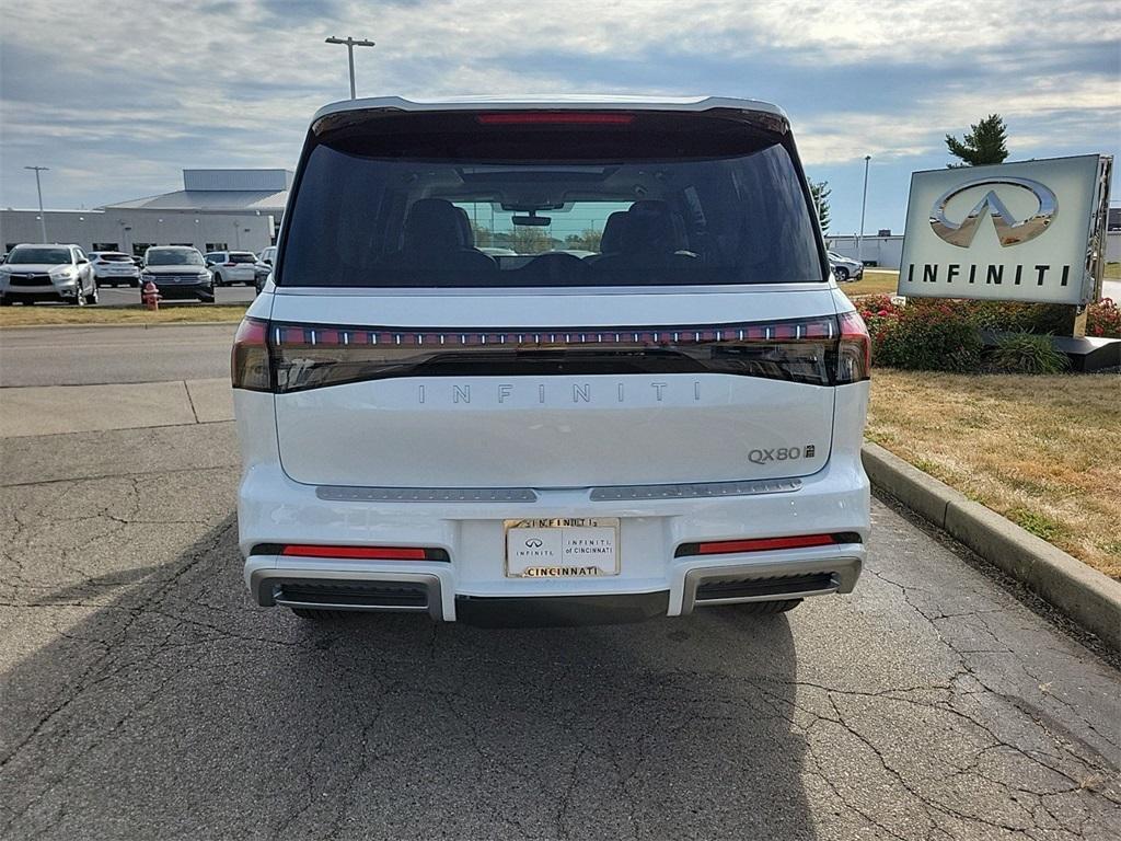 new 2025 INFINITI QX80 car, priced at $92,282