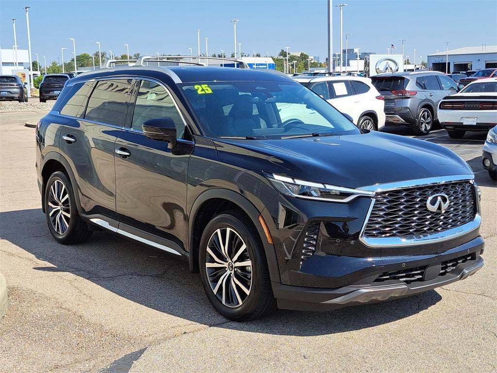 used 2025 INFINITI QX60 car, priced at $50,000
