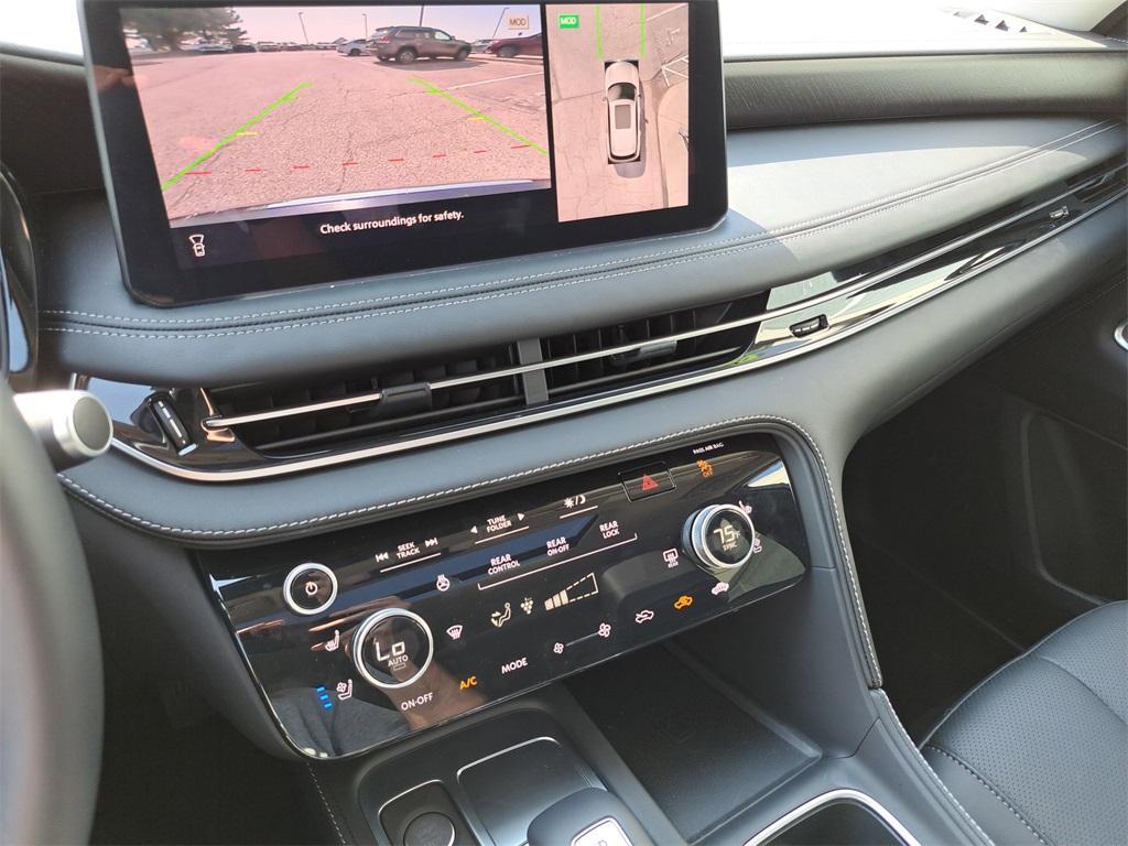 used 2025 INFINITI QX60 car, priced at $50,000