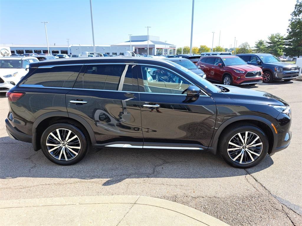 used 2025 INFINITI QX60 car, priced at $50,000