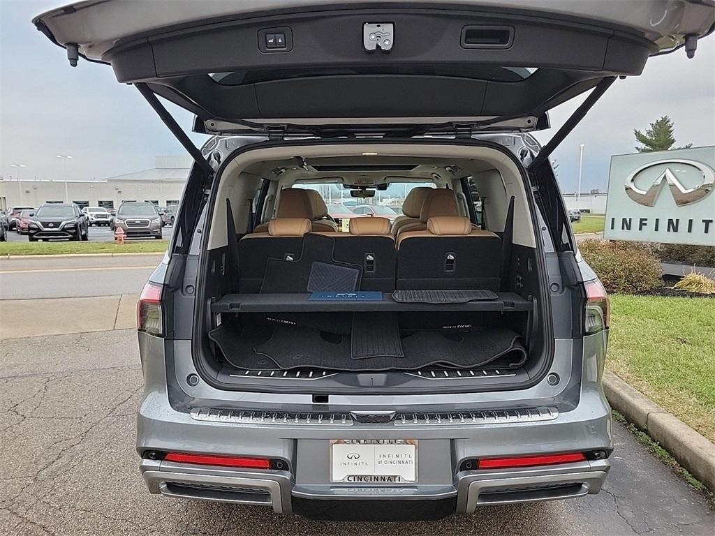 new 2025 INFINITI QX80 car, priced at $105,305