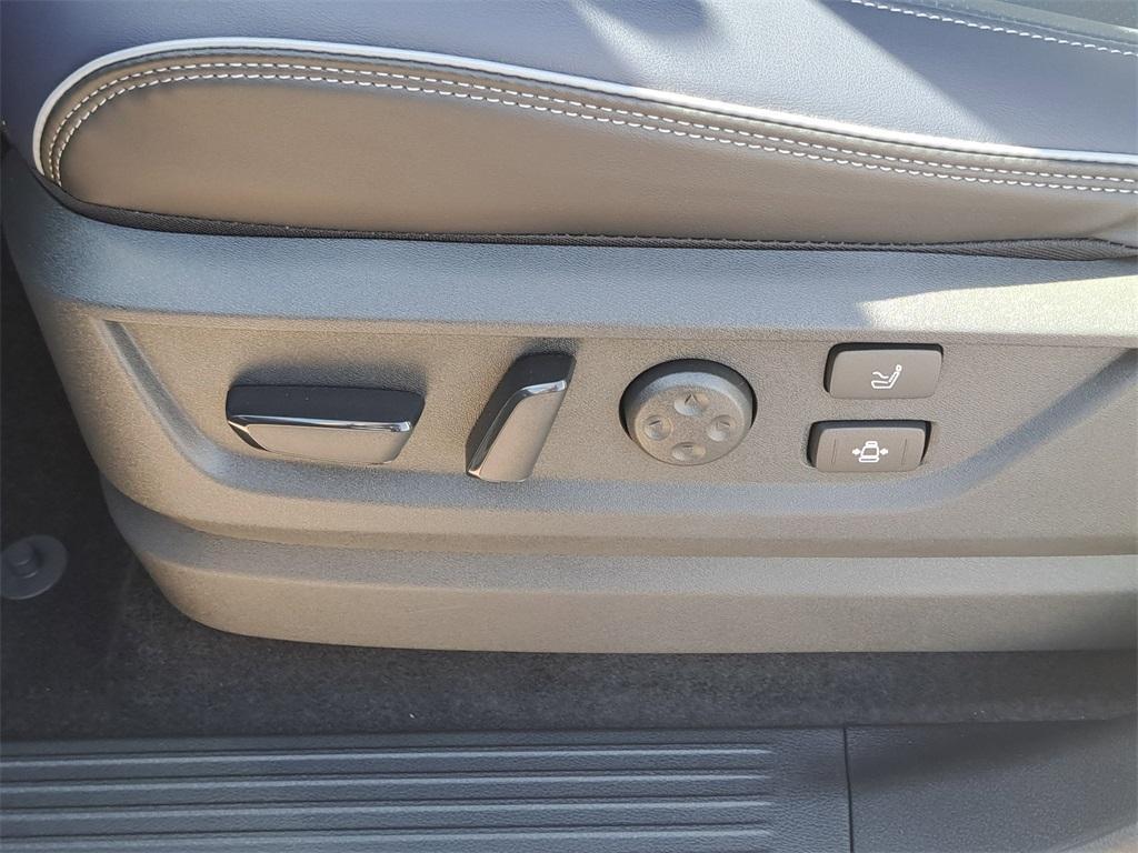 new 2026 INFINITI QX80 car, priced at $94,334