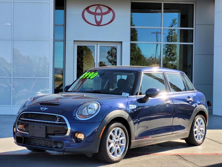 used 2015 MINI Hardtop car, priced at $8,990