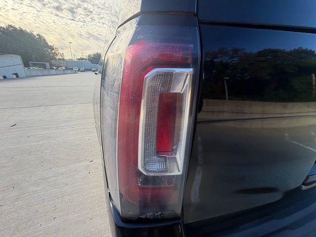 used 2020 GMC Yukon XL car, priced at $32,995