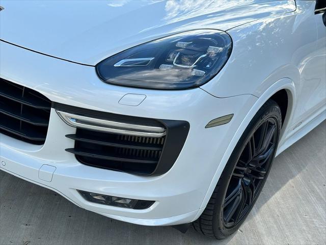 used 2016 Porsche Cayenne car, priced at $34,995