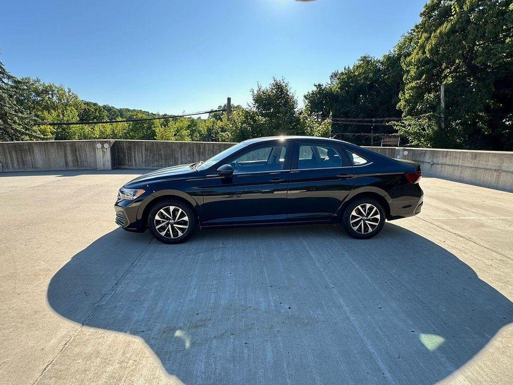used 2024 Volkswagen Jetta car, priced at $15,995