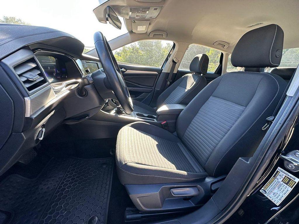 used 2024 Volkswagen Jetta car, priced at $15,995