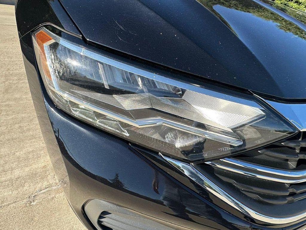 used 2024 Volkswagen Jetta car, priced at $15,995