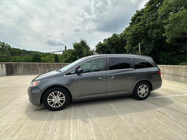 used 2013 Honda Odyssey car, priced at $14,995