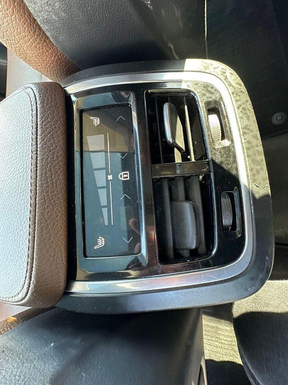 used 2019 Volvo XC90 car, priced at $20,995